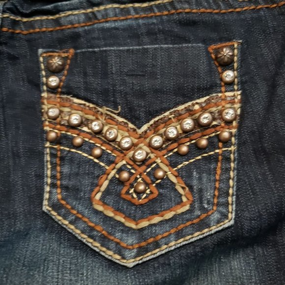 Zanadi Jewel Studded Whisker Fade Cut Off Jean Shorts 16 - Picture 3 of 6